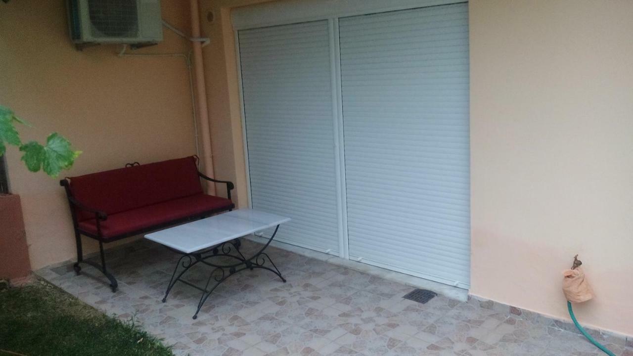 Maria Lux Apartments Volos Exterior photo